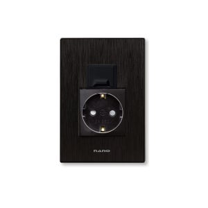 나노 아트II 올블랙 USB 콘센트1구