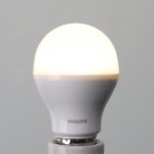 필립스 LED 전구 8W 10W 프리볼트 100V ~ 240V 겸용 해외사용가능 이미지