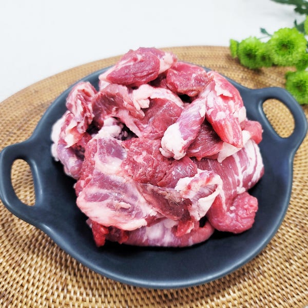 1등급이상 한우 잡육 1kg 국거리 소고기 뒷고기 농협안심한우 냉동 더예쁜한우