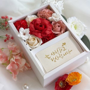 용돈박스 어버이날 반전 선물상자 플라워박스 이벤트 돈티슈