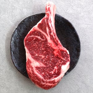 1등급 이상 한우 토마호크스테이크 캠핑고기 새우살 등심 늑간살 캠핑용 숯불용 비주얼끝판왕