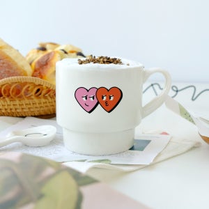 모애 데이앤데이 일러스트 머그컵 하트키스 예쁜 홈카페 커피잔
