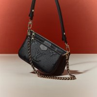 루이비통 여성 가방 멀티 포쉐트 악세사리 LOUIS VUITTON MULTI POCHETTE ACCESSOIRES, M80399, 토미샵