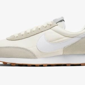 나이키 데이브레이크 서밋 화이트 패일 아이보리 우먼스 NIke Daybreak Summit White Pale Ivory CK2351-101 아이트23청주