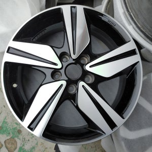 르노삼성 QM5[ sm5 sm7 sm6 qm6 ]호환 순정 17인치휠