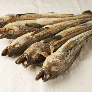 (하늘덕장/햇황태/국내건조) 용대리 통황태 10미 중 - 왕특대 / 통북어