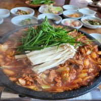 [22년전통 김해맛집] 명장이 만드는 국내산 양념 오리불고기 오리주물럭 (2인분)