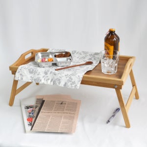 네츄럴 우드 베드트레이 50x30 미니 1인용 좌식테이블 접이식 노트북테이블 태블릿 밥상