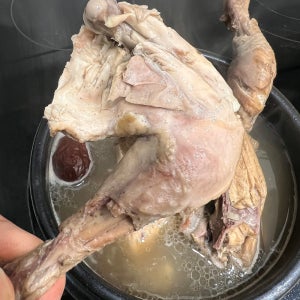 진한 국물 복날 보양식 능이삼계탕 1.2kg 2팩