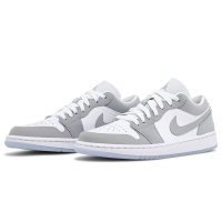 우먼스 나이키 에어 조던 화이트 시크 울프 그레이 NIKE AIR JORDAN 1 LOW WOLF GREY