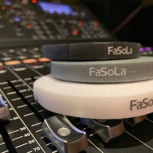 잘라쓰는 케이블타이 케이블 전선 멀티탭 정리 뮤지션 선정리 찍찍이 벨크로 사무실 회사원