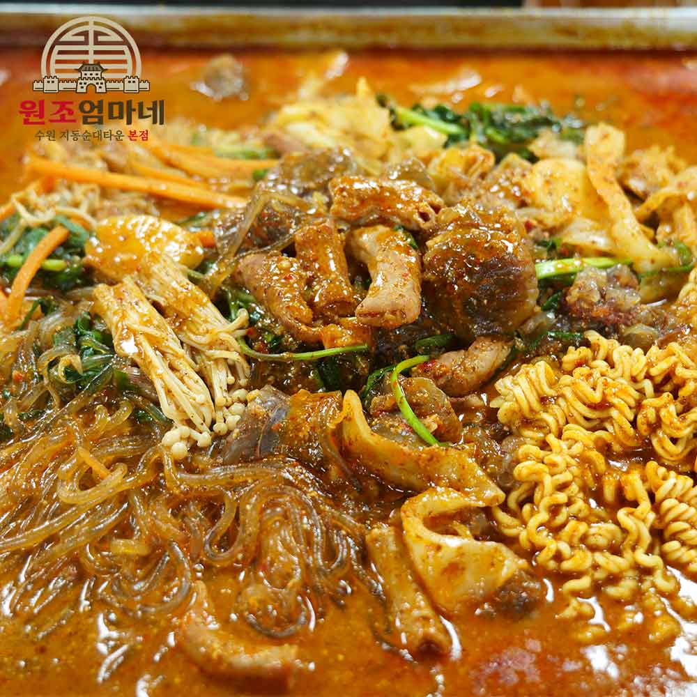 수원지동시장 원조엄마네 순대곱창볶음(특대) 캠핑 음식 요리