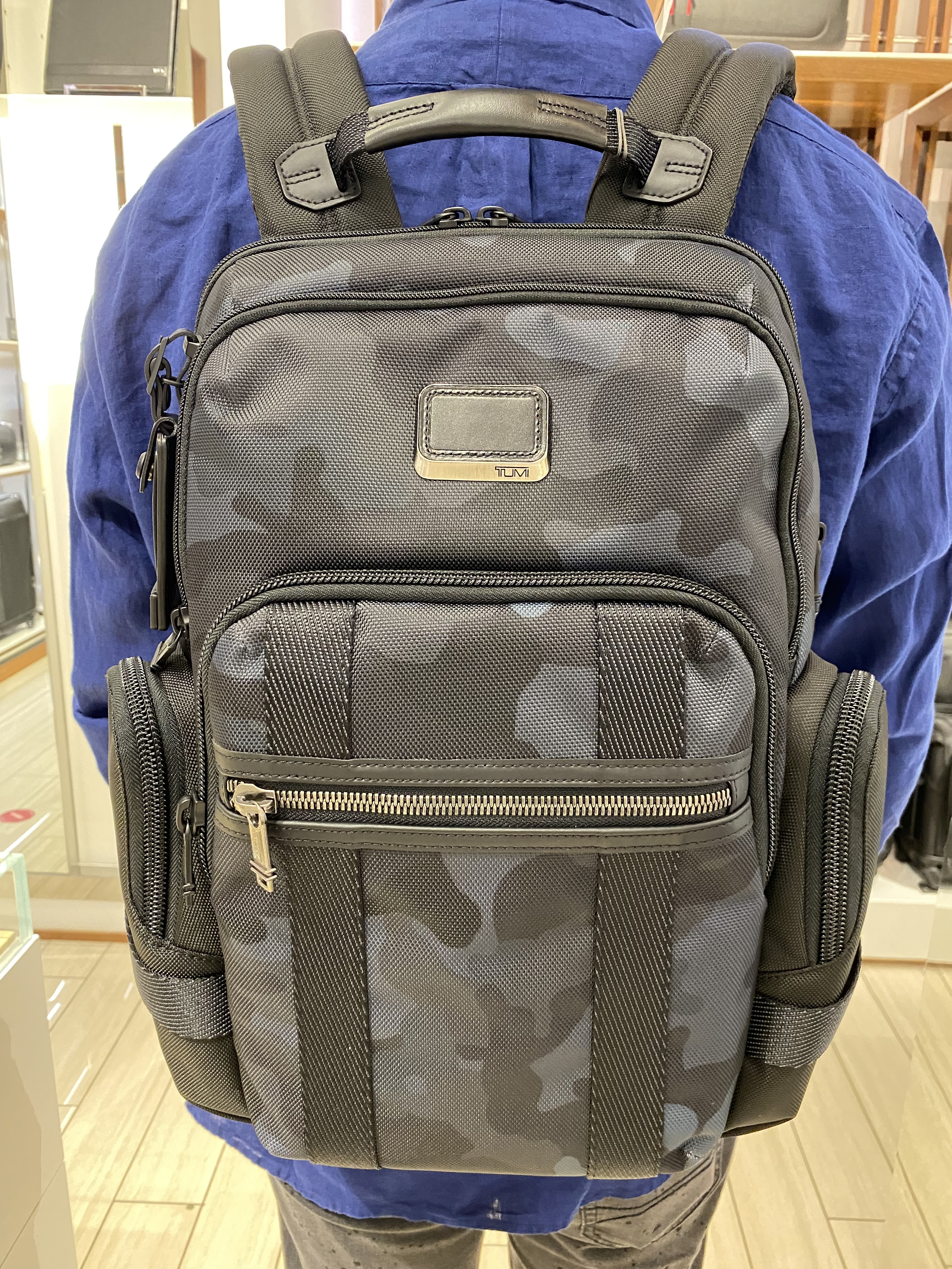 nathan expandable backpack