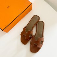 [HERMES][바로배송] 에르메스 오란 샌들 / 슬리퍼 (브라운/골드) H202272Z