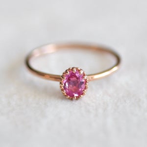 14K 오벌컷 핑크 사파이어 반지