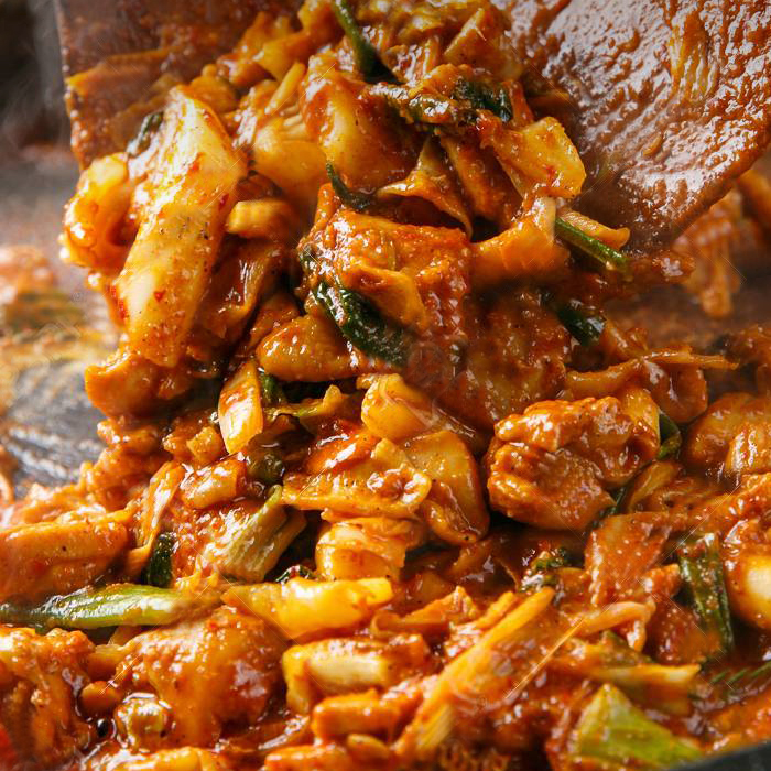 가평 금강산 닭갈비 철판 닭갈비 세트 1kg 택배 캠핑밀키트 여행 자취 간편식 3,4인분