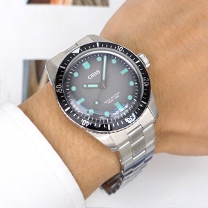 오리스 식스티파이브 그레이40mm 733 7707 4053 백화점AS가능