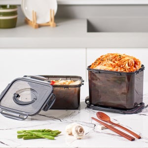 1P+1P 이지앤프리 색베임이 없는 블랙 에디션 김치통 담은 시리즈 2L, 3.2L, 4.3L, 4.7L, 6L, 7.3L, 8L, 13L, 17L 대용량까지 사이즈 자유선택