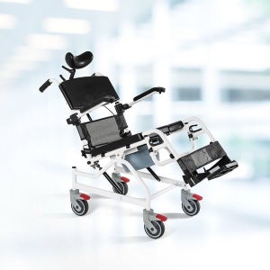 라온아띠 KCS-811 코리아케어 고급목욕의자 이동변기 틸팅기능 이동식 환자변기