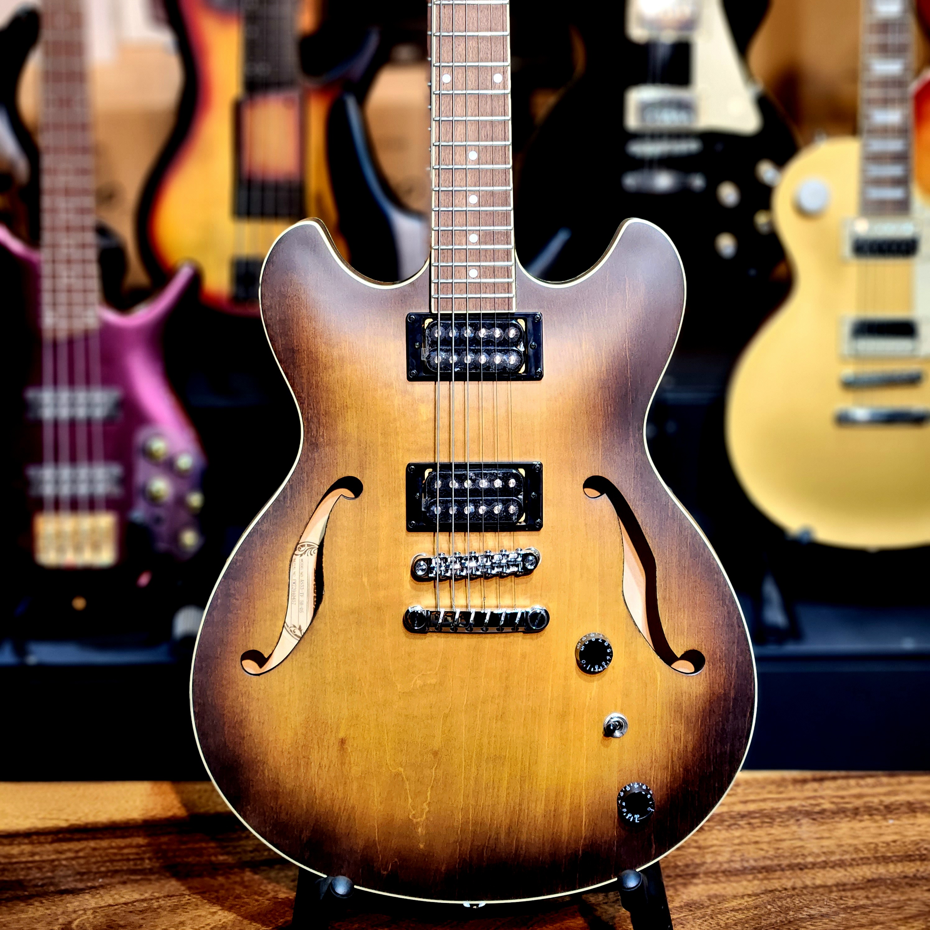 Ibanez 아이바네즈 IBANEZ AS53 세미 할로우바디 재즈 일렉기타