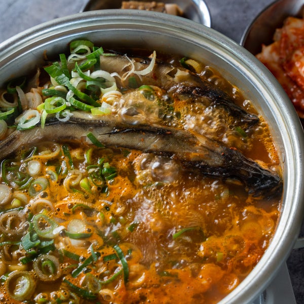 능곡할머니북어탕 매운탕 북어탕 밀키트 2팩 4인분 맛집 술안주 캠핑음식 간편식