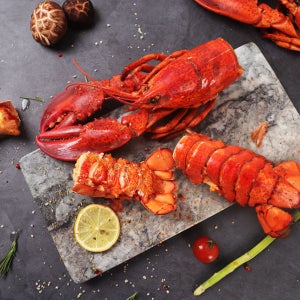 인정식탁 캐나다 자숙 냉동 랍스터 500g 1kg 내외 랍스타 바닷가재 홈파티