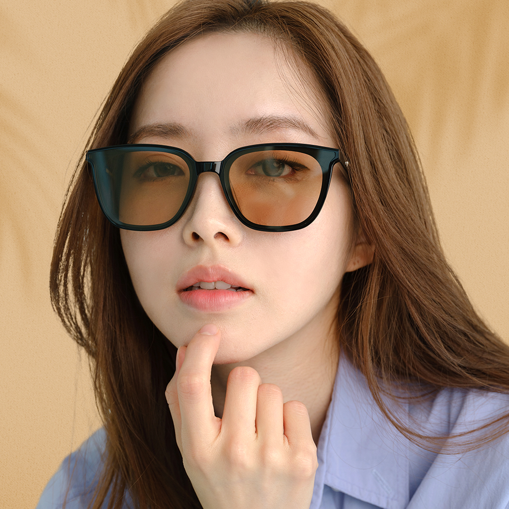 젠틀몬스터 선글라스 릴리트 01(BR) 가벼운 남자 여자 사각 뿔테 브라운 틴트선글라스