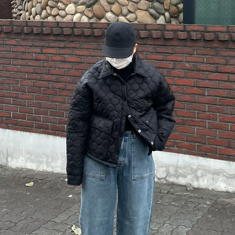 오버핏 카라 퀼팅 누빔 숏 점퍼 ( 올리브 블랙 ) 2온스 3온스 스트링 똑딱이