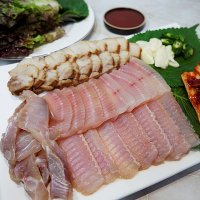 국내산 흑산도 홍어회 500g 1kg 숙성 삭힌 가오리회 목포 맛집 택배