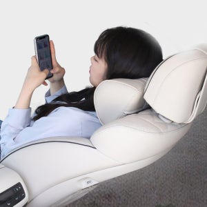 벤츠 GLC목쿠션 순정 색상 겨울 필수