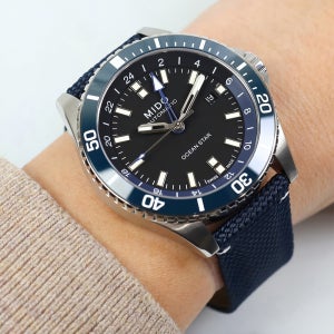 (6종 선물) 미도 오션스타 GMT M026.629.17.051.00 남자패브릭시계 백화점AS