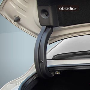 옵시디언 아반떼 7세대 CN7 트렁크 힌지커버 1대분 CT-HYCN750