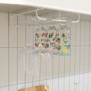 하우스웨어 블랑드키친 간편설치 화이트 철제 선반 와인잔 랙 (무타공 와인잔 정리대)