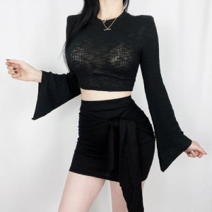 파워숄더 나팔소매 크롭티셔츠 4color 여성 니트 골지 긴팔 시스루 어깨패드 소두핏 착시효과 파티룩 방송 스포츠 댄스복 섹시글램