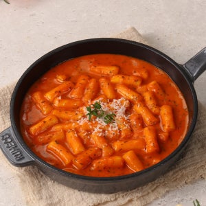 더밥 로제떡볶이 라볶이 3분 간편조리 캠핑용 로제마녀떡볶이