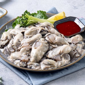 당일채취 싱싱한 제철 통영 생굴 깐굴 1kg