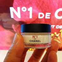 샤넬 넘버 1 De Chanel 레드 까멜리아 리바이탈라이징 안티에이징 아이크림 15g