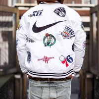 슈나 슈프림 x 나이키 x NBA 팀 웜 업 자켓 화이트 SS18 Supreme Nike/NBA Teams Warm-Up Jacket