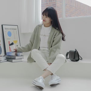 루즈핏 골지 퍼프 니트 여성 가디건 가을 봄 (벌룬해피)