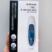 GC녹십자 귀 이마 접촉 비접촉식 겸용 적외선 체온계 TS31