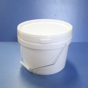 7L바케스 백색 철손잡이 (9개이하 주문상품) 원형바케스 배합통 벌크 해루질