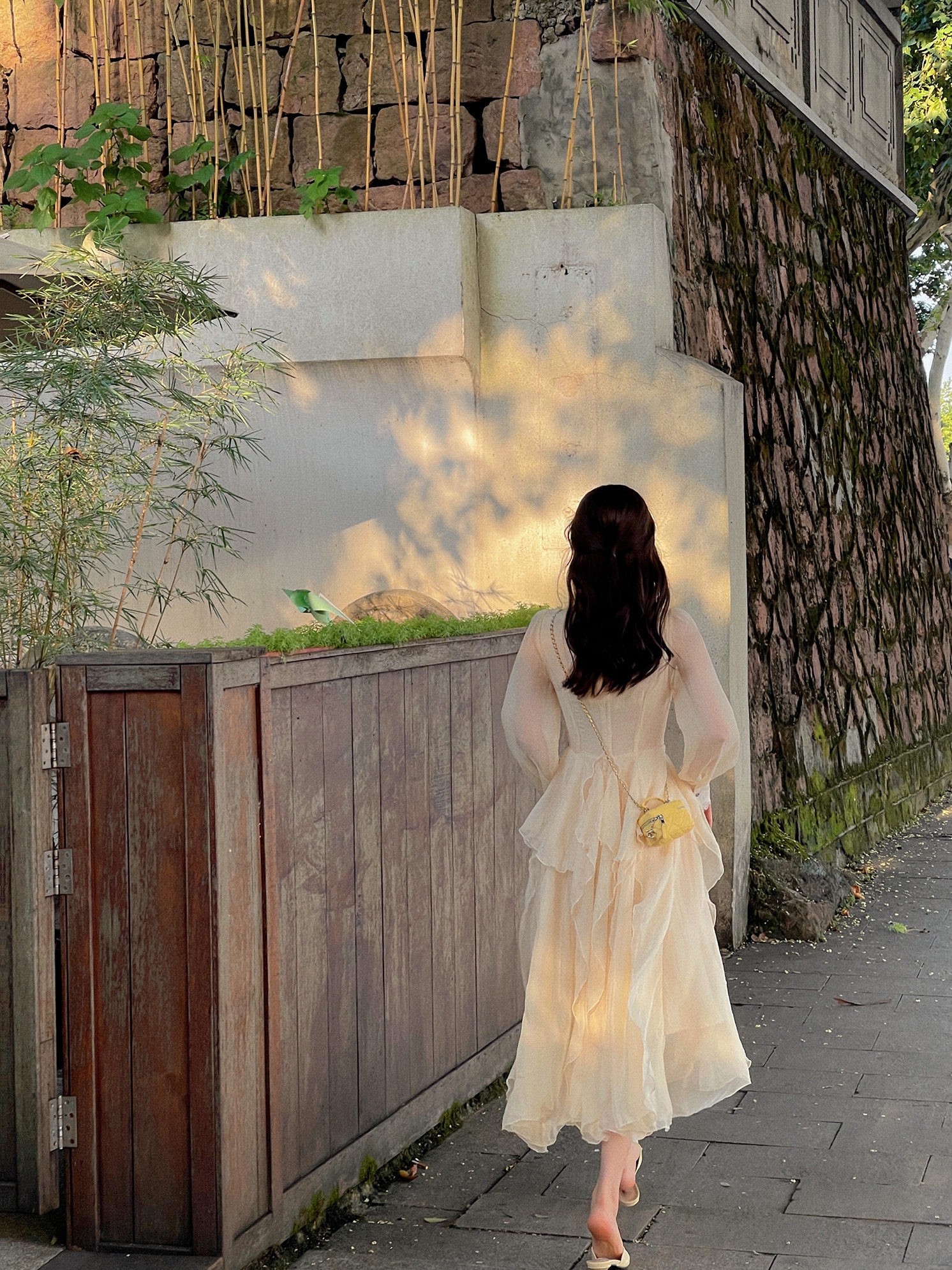 준스균 오빠 라그나로 가을 저라운드 프렌치 부드러운 쉬폰 긴팔 원피스 선녀 느낌