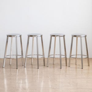 데자뷰 스텐 바텐의자 높은 홈바 인테리어 바스툴 60cm