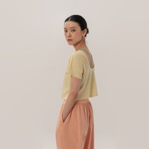 [소함소함] 퍼니 크롭 백오픈 티셔츠