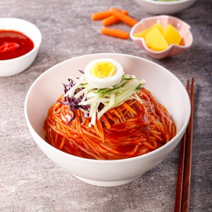 [부산 미식기행] 남포 쫄면 10인분세트 쫄면2kg + 양념장500g 분식 매콤달콤 비빔면 참도깨비