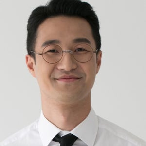 썬우드아이웨어 코받침없는 새들노즈 콧등 작은 안경테 빈티지1