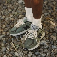 Men 자운드 x 뉴발란스 990 올리브 JJJJound X New Balance 990v3 Olive Made in USA (3/3발매)