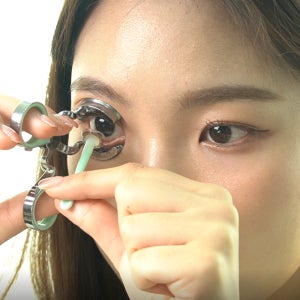세계 최초 렌즈프리 아이오프너 초보도 실패 없는 콘택트 렌즈 끼는 도구 빼는 도구 렌즈집게 인서터