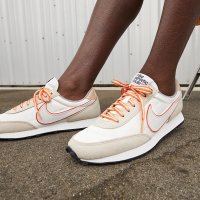 나이키 데이브레이크 SE 써밋 화이트 오렌지 Nike DBreak SE DN3399-100 우먼스