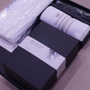 조문답례품 답례품우산 수건세트 장례식 결혼식 퇴직답례품 송월타올 카운테스마라 센치